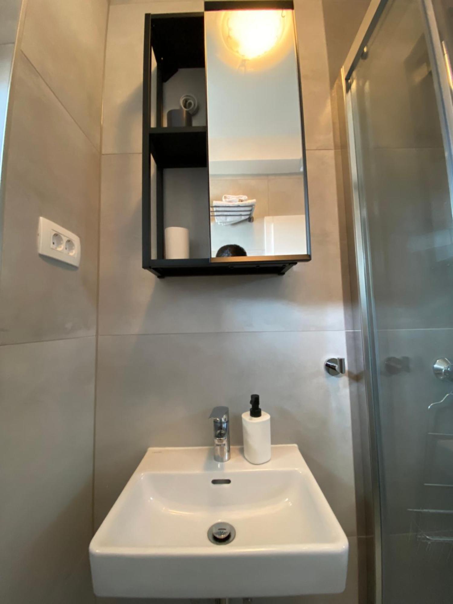 Studio Apartment And Rooms Adria Vodice Dış mekan fotoğraf